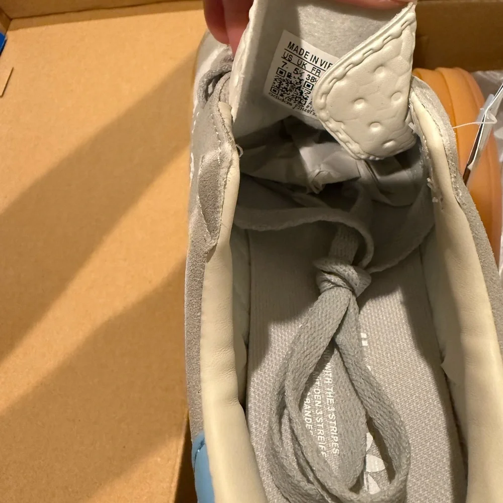 adidas Gazelle Gray and Blue Sneakers - Picture 3 of 4